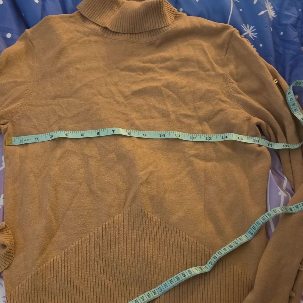 Evie Tan Knit Turtleneck Pullover Sweater Button Sleeves All The Way Up 2008 - Picture 3 of 8